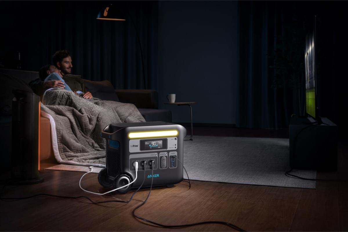 Anker SOLIX F2000 Bundle - With PS400 400W Solar Panel - TeqClub.com