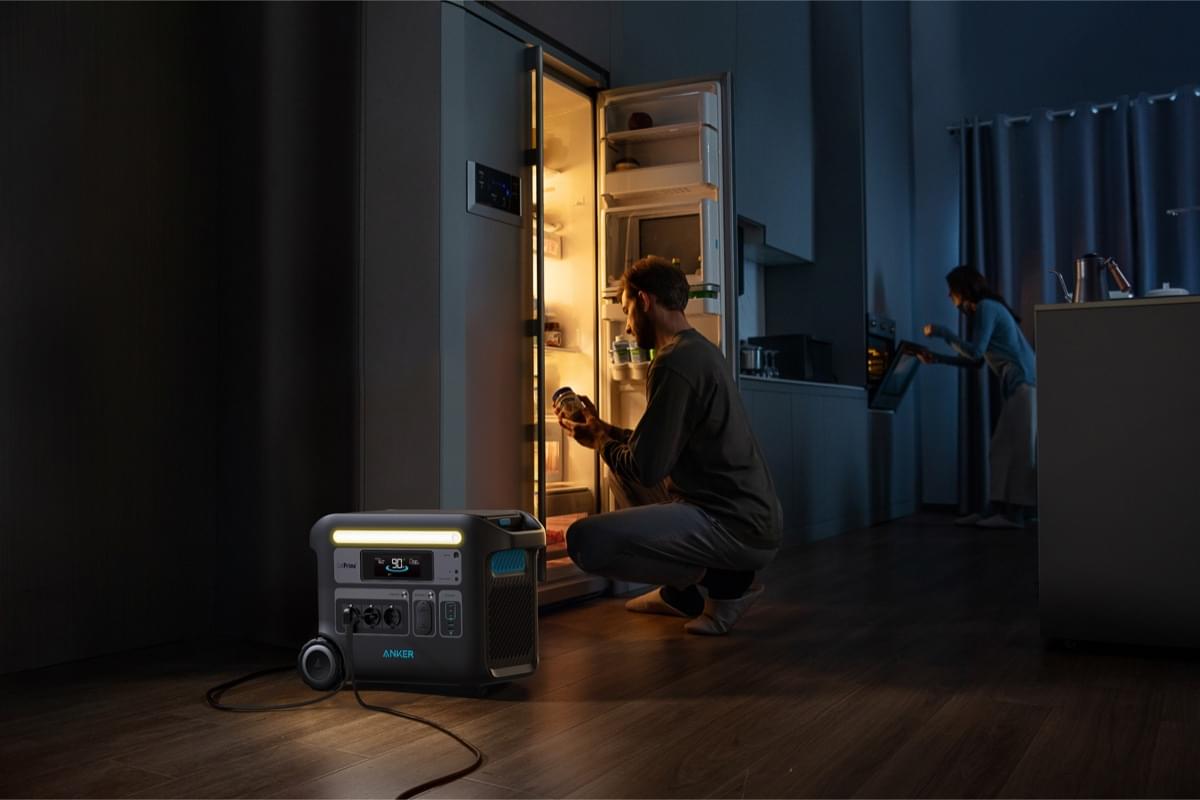 Anker SOLIX F2000 Bundle - With PS400 400W Solar Panel - TeqClub.com