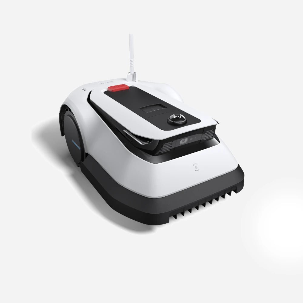 ECOVACS GOAT G1 - 2000 - Robotic Lawn Mower - TeqClub.com