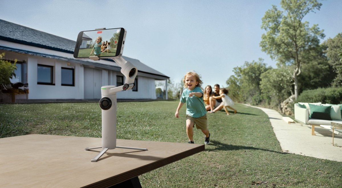 Insta360 Flow 2 Pro Standard Bundle Summit White - TeqClub.com