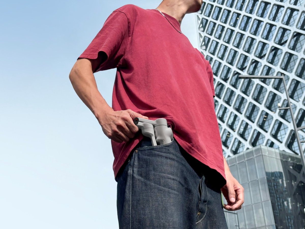 Insta360 Flow 2 Pro Standard Bundle Summit White - TeqClub.com