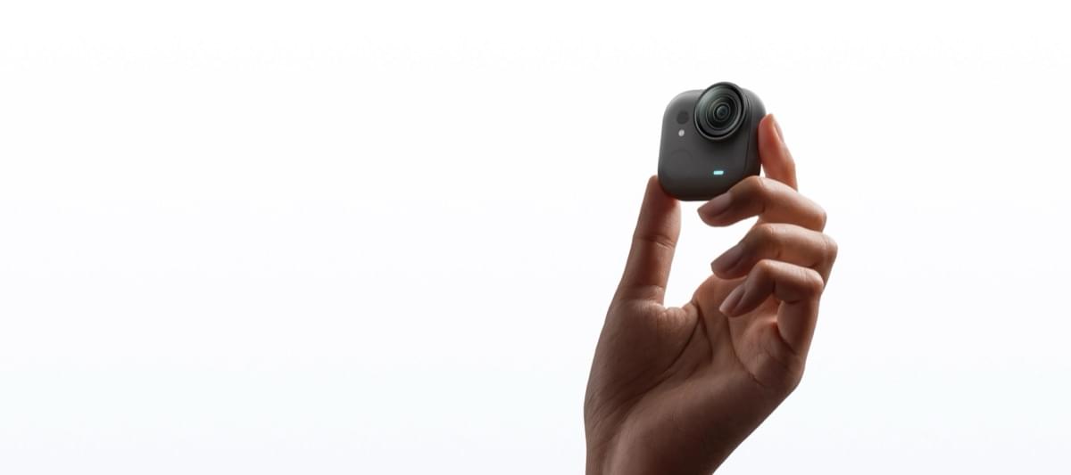 Insta360 GO Ultra Standard Bundle (Midnight Black) - TeqClub.com