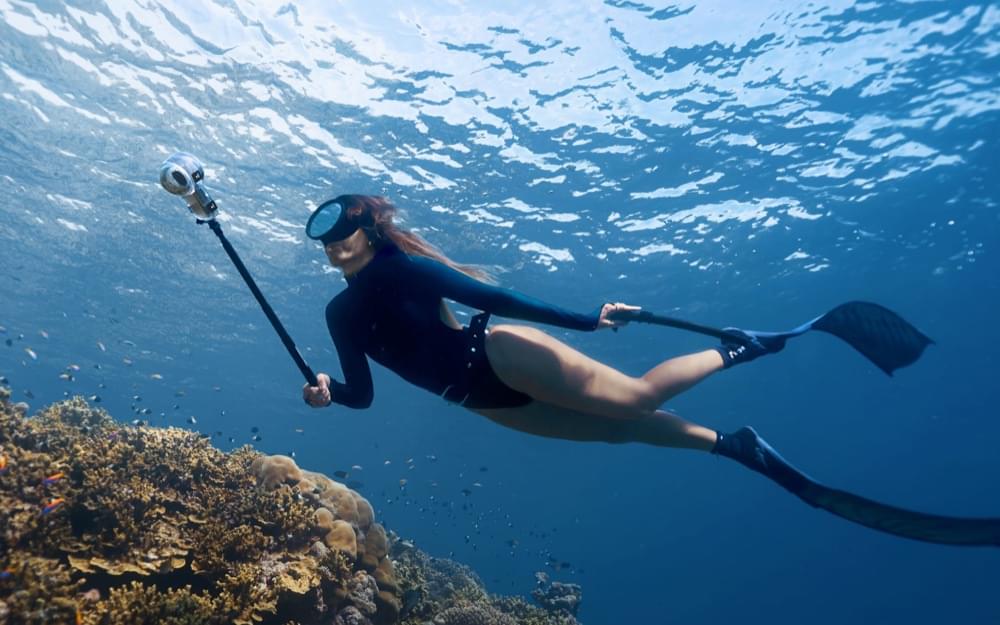 Insta360 X5 Standard Bundle - TeqClub.com