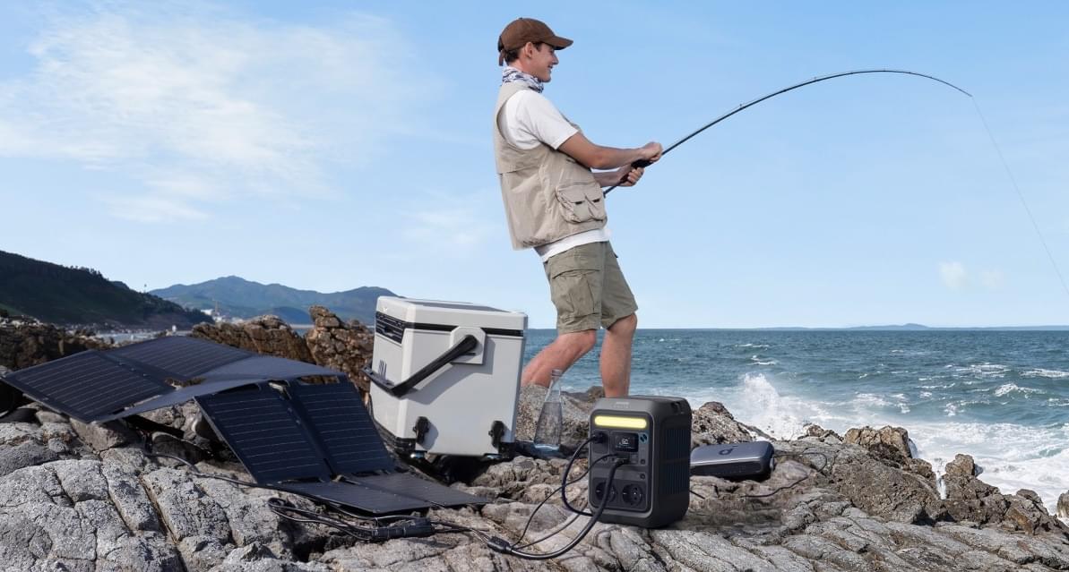 Anker SOLIX C300X AC + PS60 Portable Solar Panel - TeqClub.com