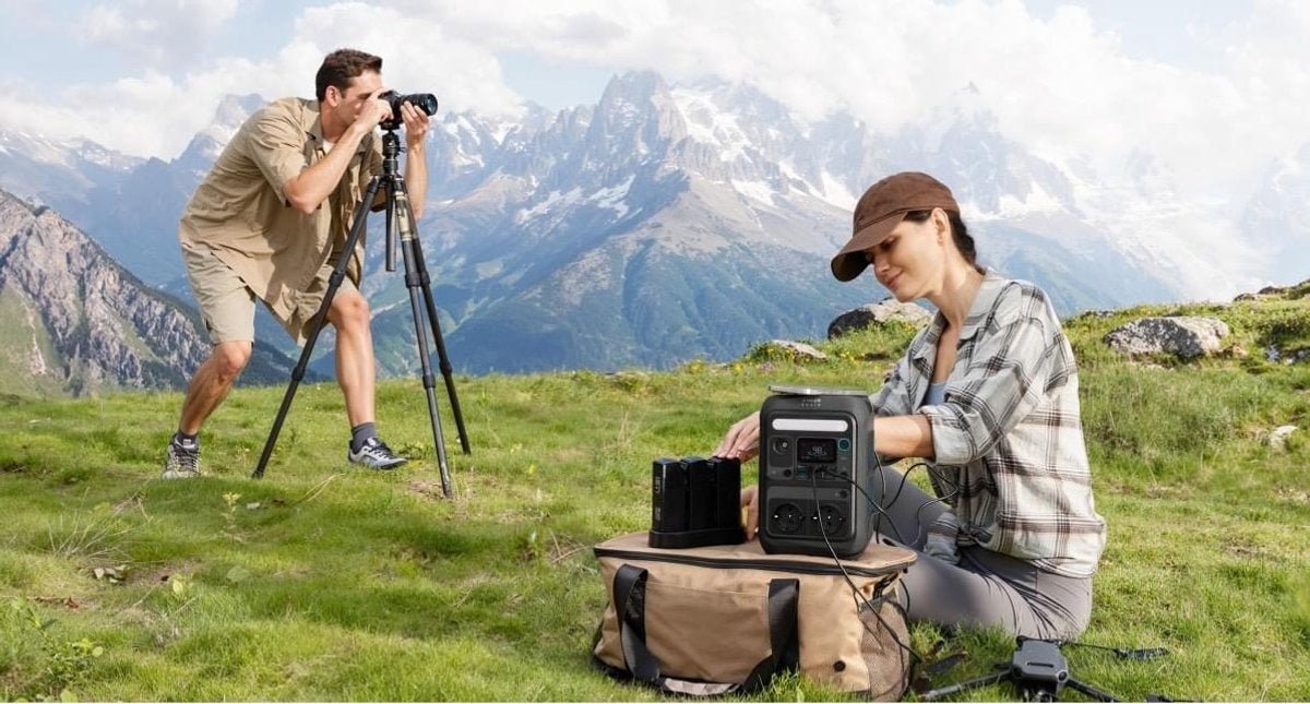 AnkerSOLIX - Powerstation Kit C300X & PS100 Zonnepaneel - 3 tekens) - TeqClub.com