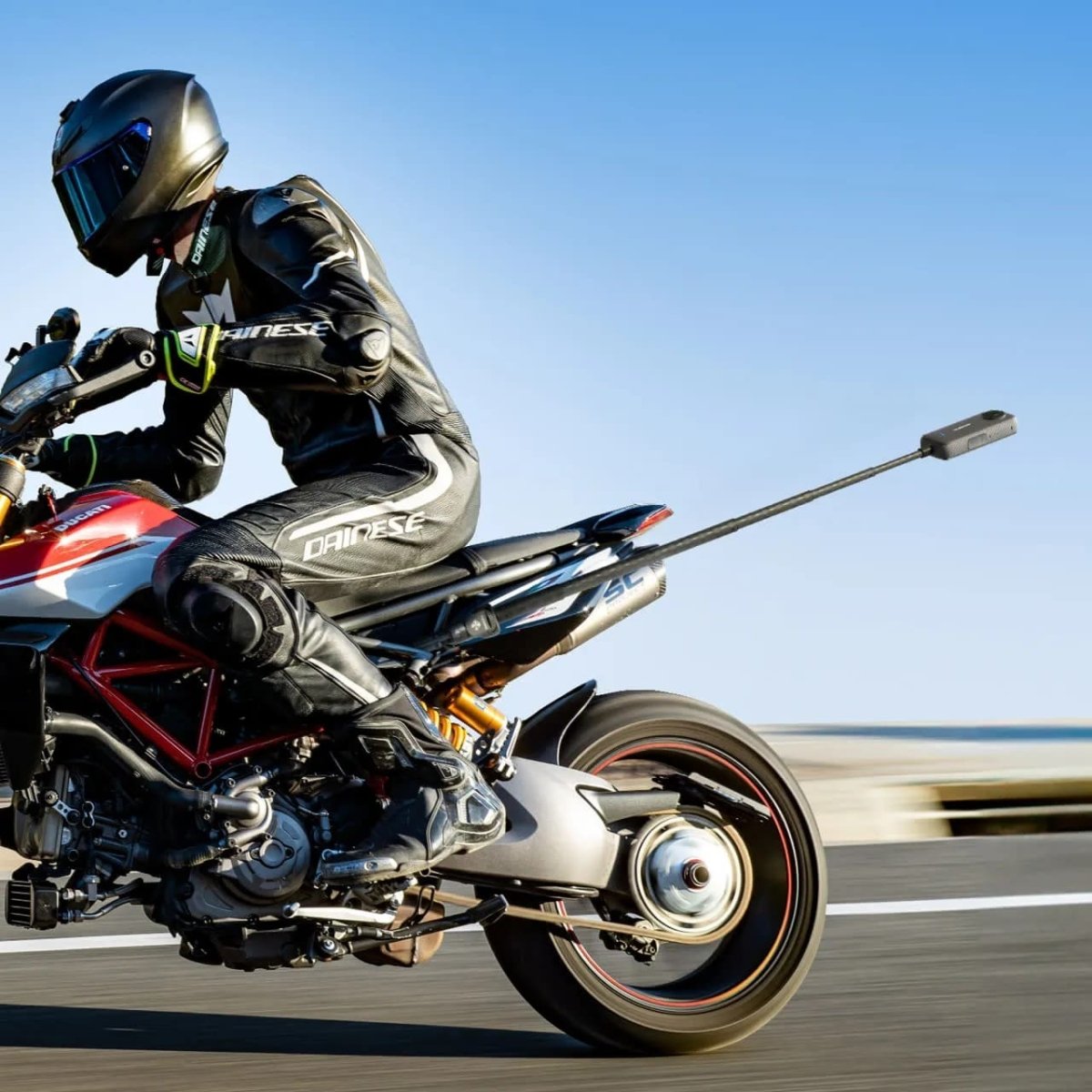 Insta360 X3 Motorcycle U - Bolt Mount - TeqClub.com
