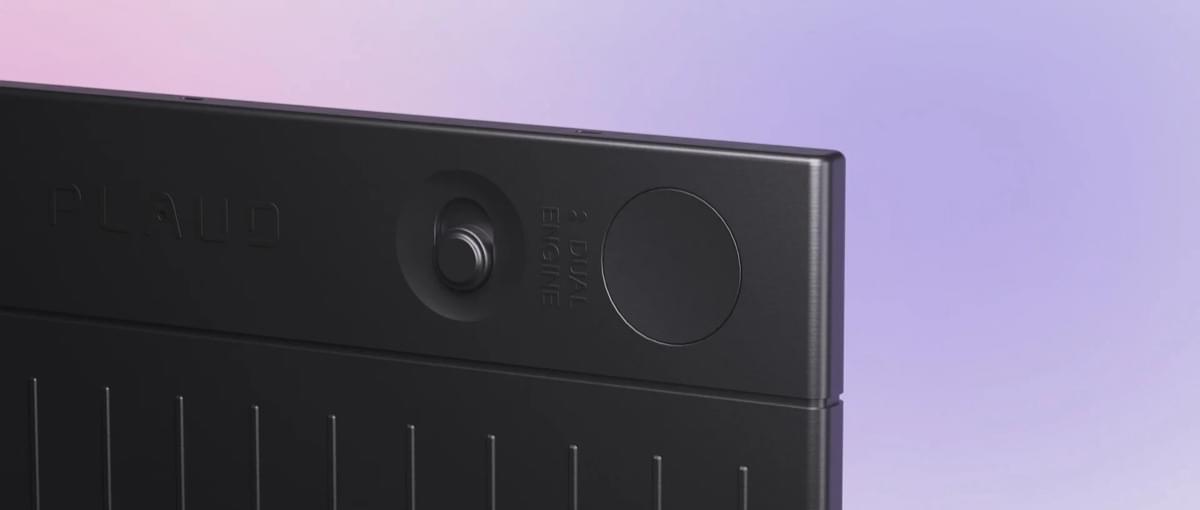 PLAUD NOTE Silver Power Bundel – LLM Empowered AI Voice Recorder – AI Memorecorder - TeqClub.com